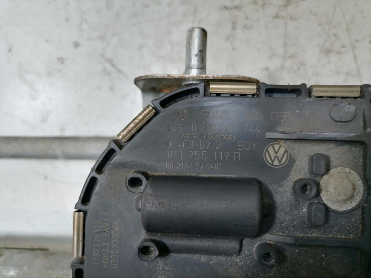 VW Golf 5 original Wischermotor mit Wischergestänge Bj.2004